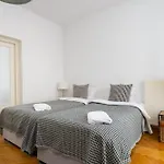 Apartment Grzegorzki Spacious By Bookinghost Krakau