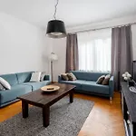Grzegorzki Spacious By Bookinghost Krakau