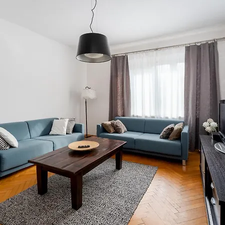 Grzegorzki Spacious By Bookinghost Kraków