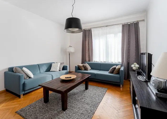 Grzegorzki Spacious By Bookinghost Krakow