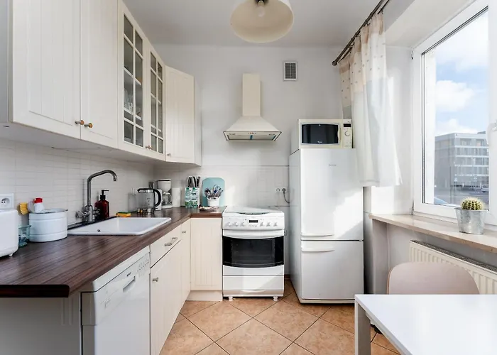 Apartment Grzegorzki Spacious By Bookinghost